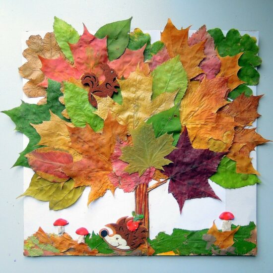 1. Осенние поделки в садик: яркие принты с контуром осенних листьев